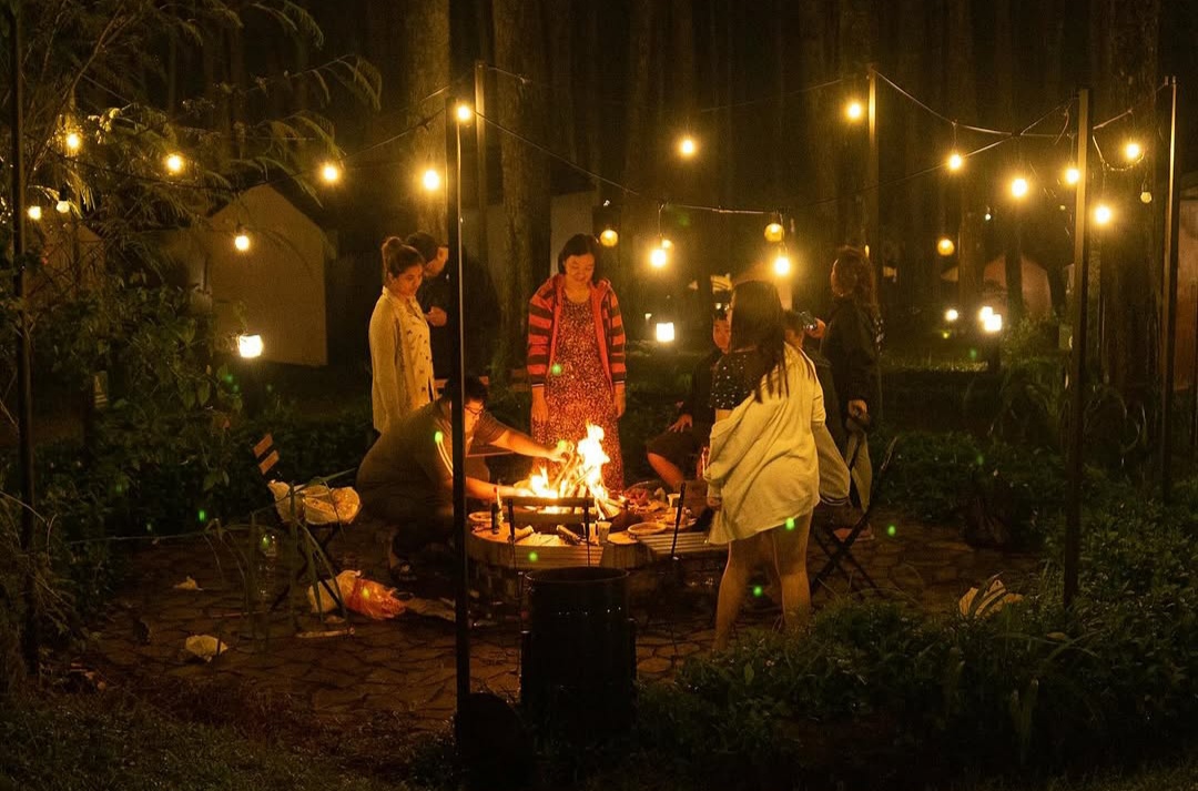 5 Tempat Glamping Tebaik di Bogor : Dari Alam Hingga Satwa Liar