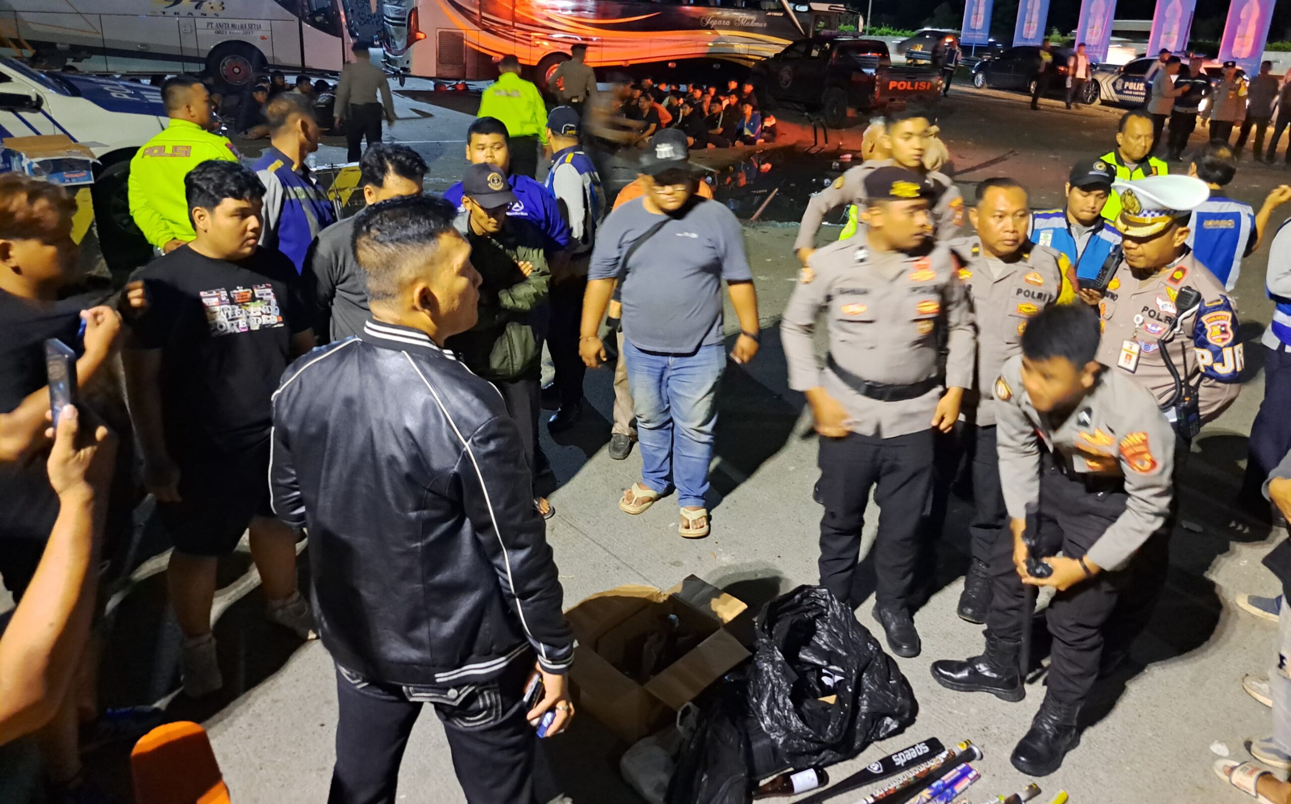 Bentrokan Suporter di Tol Jagorawi, Lalu Lintas Sempat Macet Hingga 6 Kilo Meter