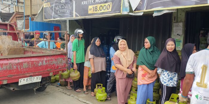 Gas Elpiji 3 KG Langka, Warga Kabupaten Bogor Susah Masak