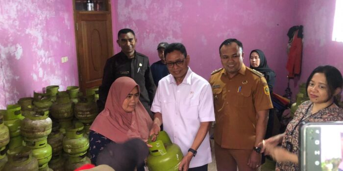 Wamen ESDM Cek Pangkalan Gas Elpiji 3 KG Didekat Kediaman Prabowo
