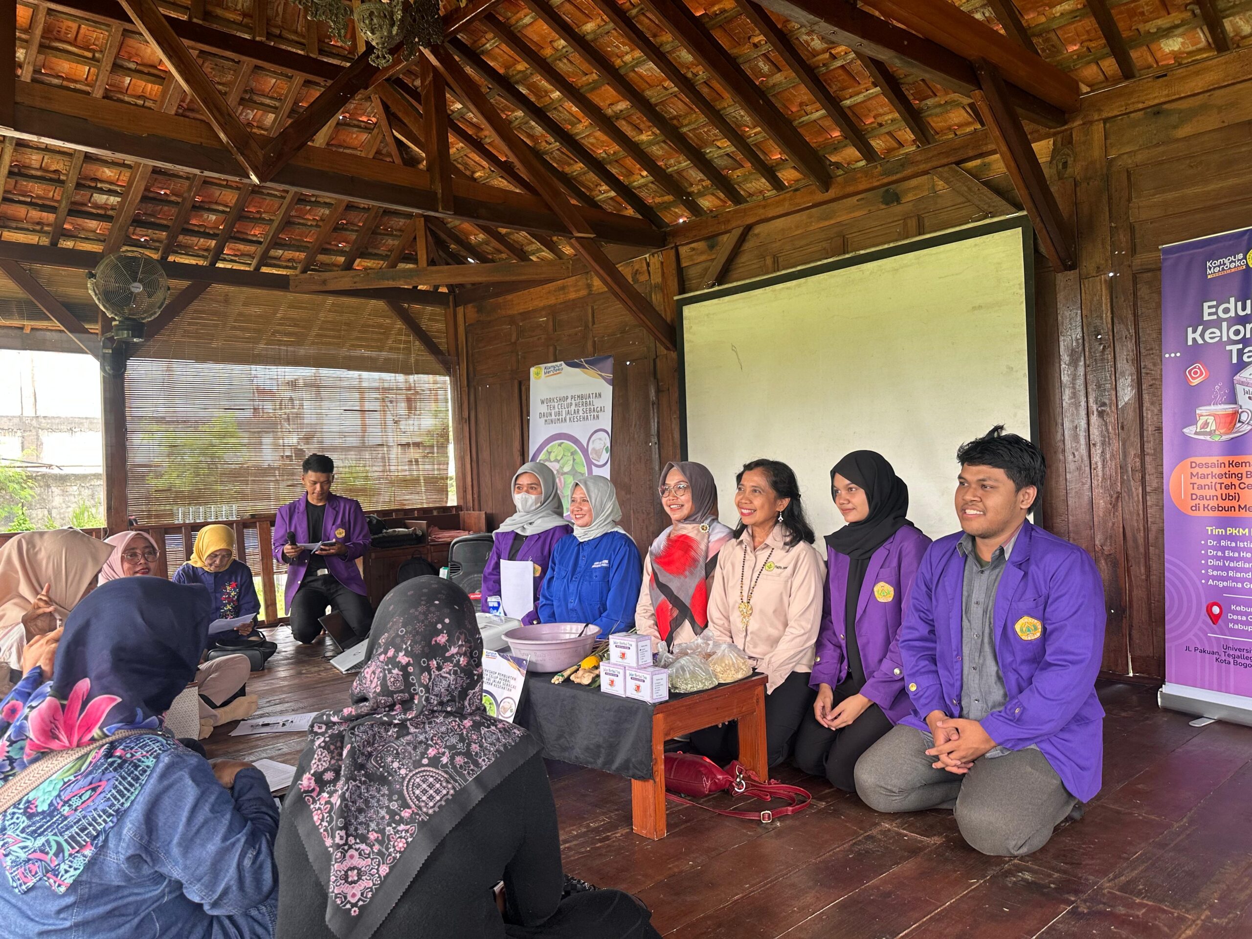 Kreatif ! Universitas Pakuan Sulap Daun Ubi Jalar Jadi Minuman Kesehatan