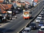 Kebijakan One Way Telah Diberlakukan, Kendaraan dari Jawa ke Jakarta Dialihkan Melalui Arteri Cirebon