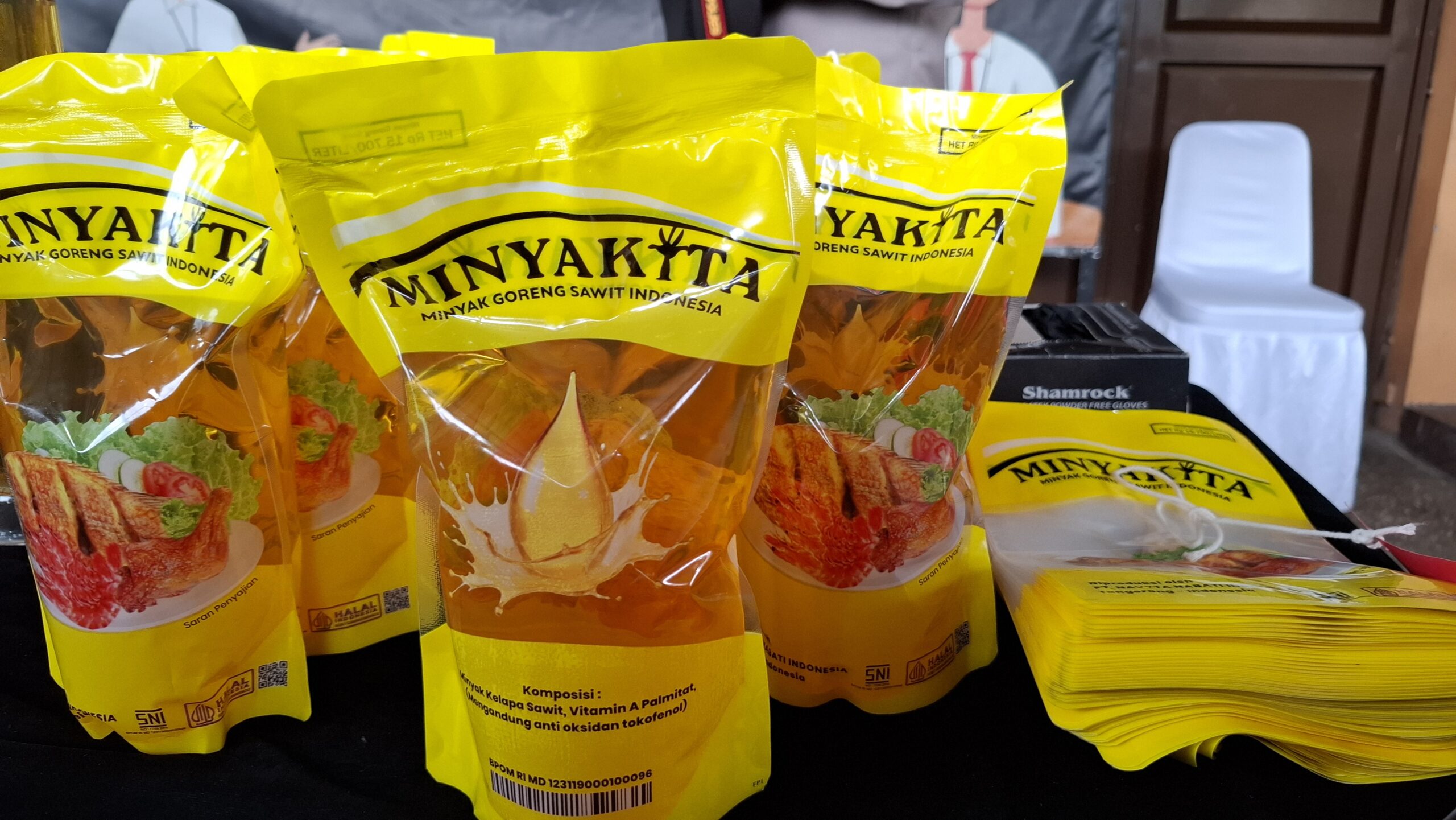 MinyaKita di Pasar Cibinong Langka, Tembus 18.000 per Liter