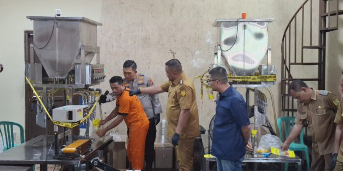 Polisi Ungkap Kasus Pengurangan Isi Minyak Kita Palsu di Bogor : Pelaku Untung Rp 500 Juta