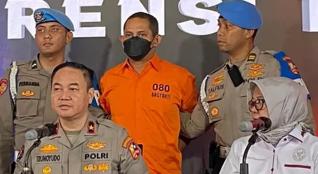 Eks Kapolres Ngada Dipecat Tak Hormat Setelah Kasus Pemerkosaan Anak di Bawah Umur