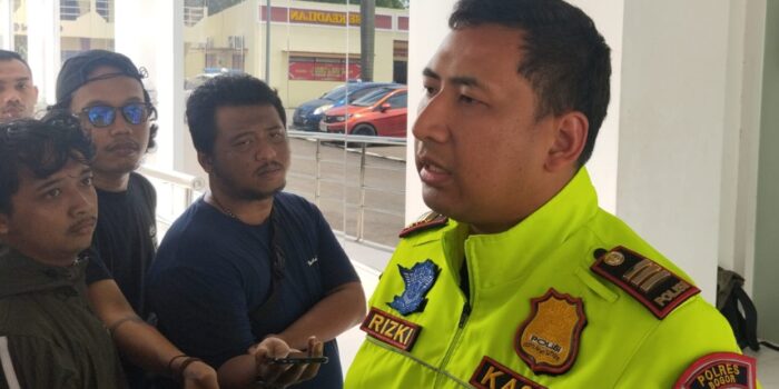 Petugas Patwal yang Viral di Jalur Puncak Diberhentikan Tugas Sementara