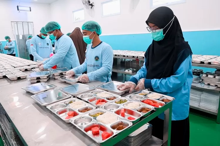 Ketua DEN: Program MBG Berkontribusi Pada Penurunan Angka Kemiskinan