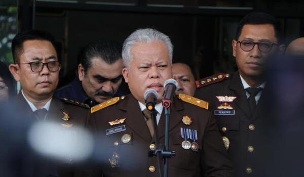 Kejagung Bantah Keterlibatan Erick Thohir dan Giribaldi Thohir dalam Kasus Korupsi Pertamina