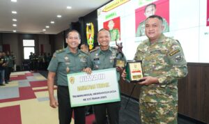 Sukseskan Program TMMD ke-123, Bupati Bogor dan Dandim Raih Penghargaan dari Mabes TNI