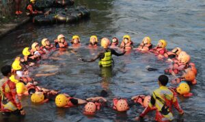 Sendang Dalem River Rubing, Wisata Adrenalin Favorit di Kebumen