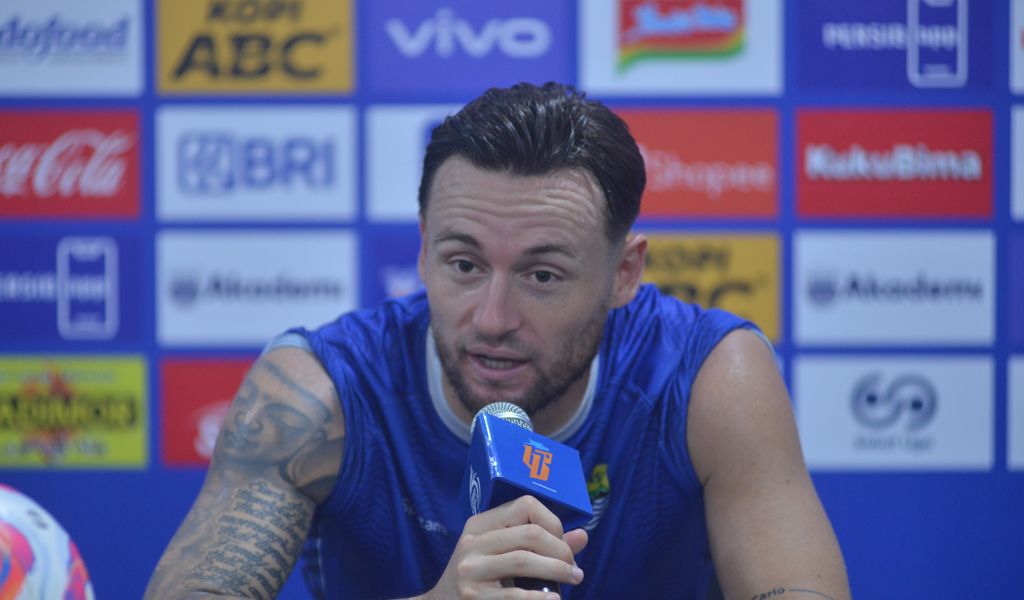 Marc Klok : Jelang Lawan PSS Sleman, Persib Bandung Harus Tampil All Out !