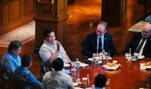 Pertemuan Presiden Prabowo dengan PM Inggris, Bahas Kerjasama Pendidikan
