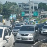 Long Weekend 9 Ribu Kendaraan Melintas di Jalur Puncak