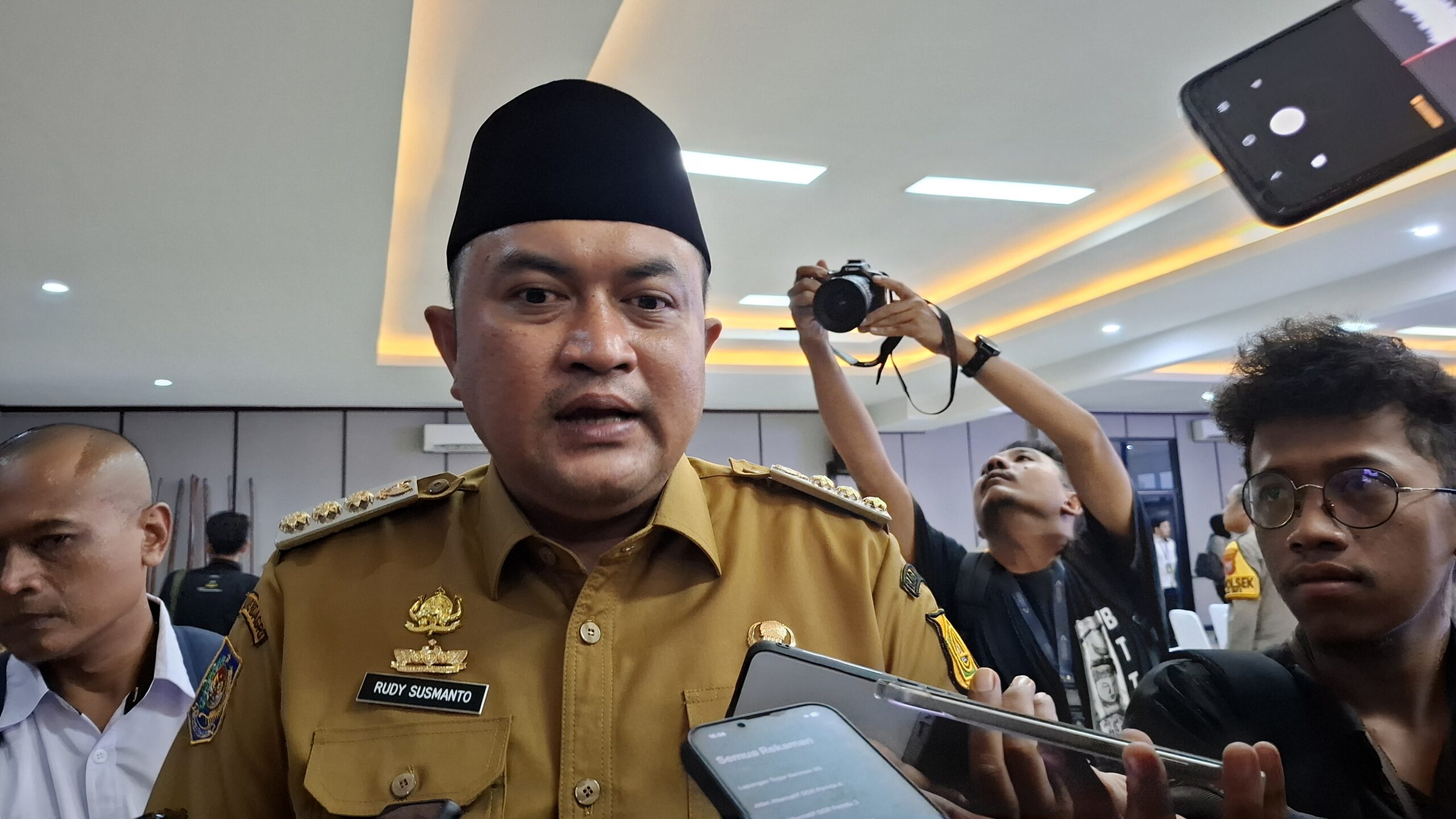 14 Ribu Rutilahu di Kabupaten Bogor Ditargetkan Tuntas dalam 3 Tahun, APBD Perubahan Jadi Andalan