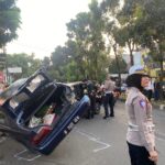 Toyota Calya dan Soluna Terlibat Adu Banteng, Pengemudi Tewas Ditempat