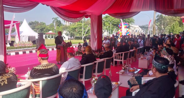 Tak Mau Telat, Bupati Bogor Menginap di Pendopo demi Acara Helaran Budaya