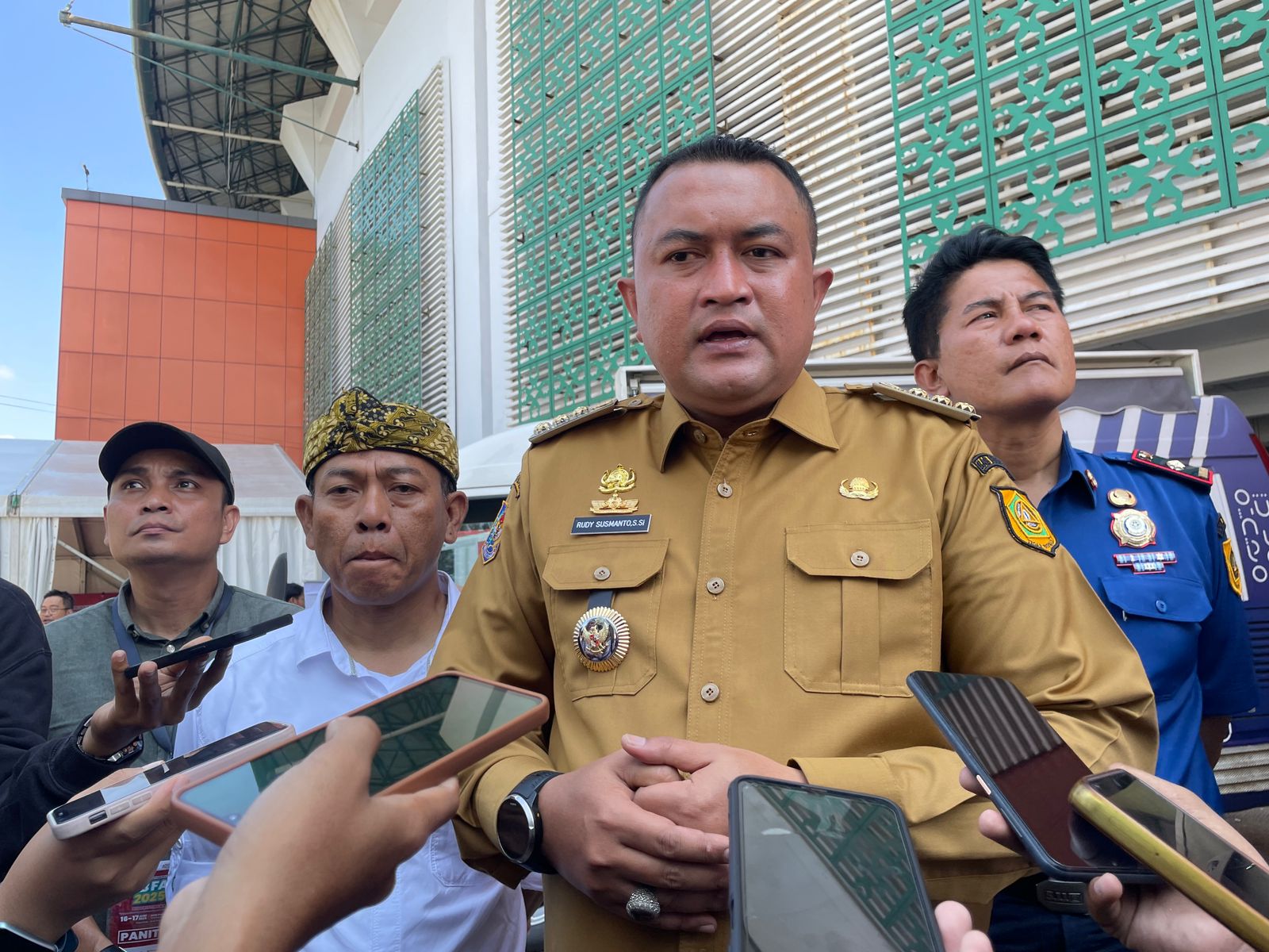 Bupati Bogor Izinkan SKPD Gelar Rapat di Hotel