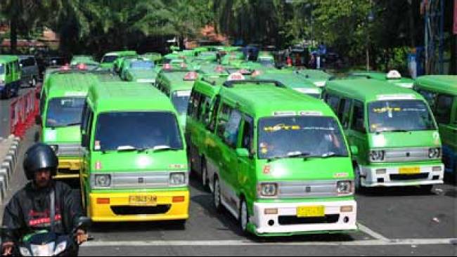Jenal Mutaqin Minta Kadishub Menghapus Angkutan Kota yang Telah Beroperasi Lebih dari 20 Tahun