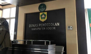 Orang Tua Siswa Terus Datangi Disdik Kabupaten Bogor, Faktor Kesulitan Pendaftaran Sekolah SMP Negeri